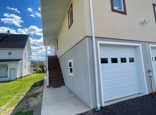 621 E 3rd St, Nescopeck, PA 18635