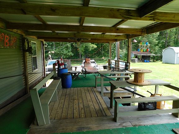 5th image of 555 Thomasville Rd