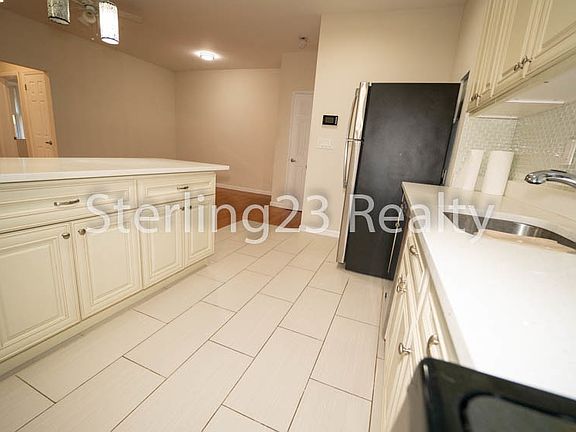 5th image of 47-22 44th St #1D