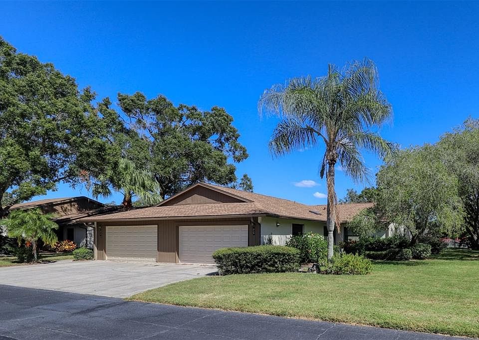 1st image of 312 OAK HILL WAY #25