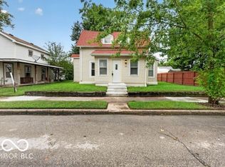 104 S Broad St, Mooreland, IN 47360