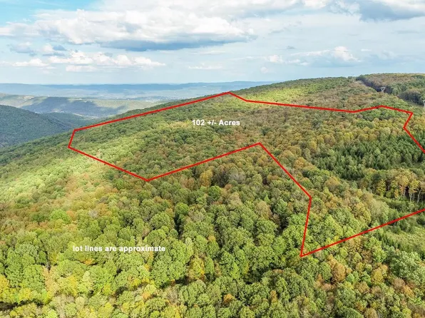 15800 Sprucewood Dr, Frostburg, MD 21532
