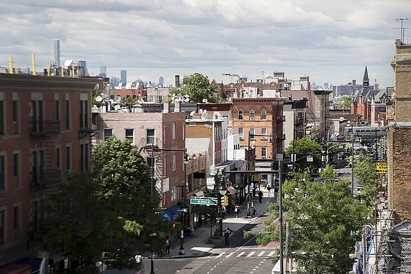 Rented by Bold New York | media 21