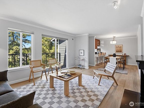 4th image of 14221 NE 181st Place #P302