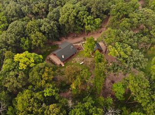 991 N Elizabeth Scales Mound Rd, Elizabeth, IL 61028