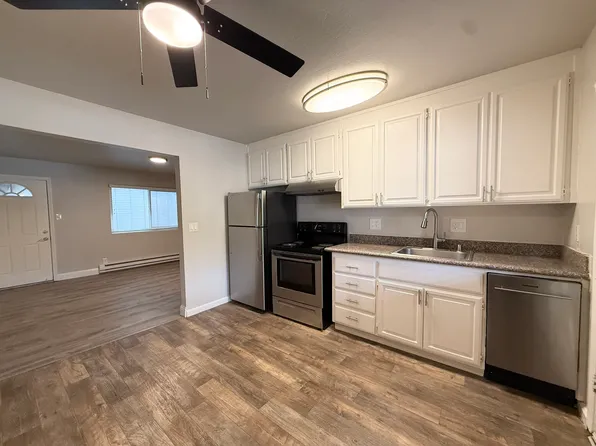 Mosaic Apartments, 19972 Stanton Ave #4, Castro Valley, CA 94546