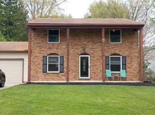 8552 Usher Rd, Olmsted Township, OH 44138