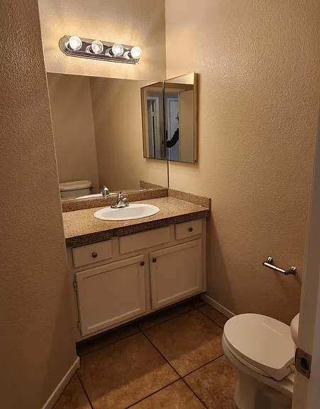 5724 Royal Castle Ln — Photo 10