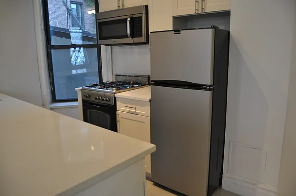 Rented by Sky Management | media 64