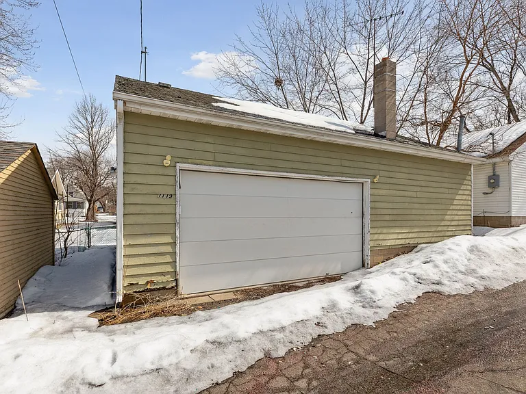 1119 Matilda St — Photo 36