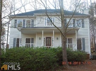 572 Leah Dr, Powder Springs, GA 30127