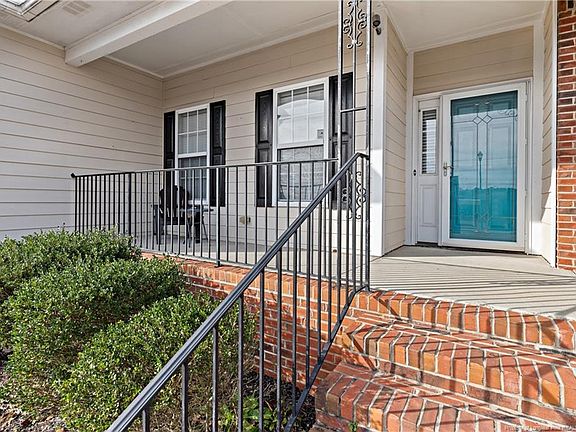 4th image of 1036 Thistle Gold Dr