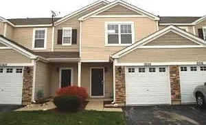 2 bed, 1.5 bath, 1200 sqft, $2,100 — Photo 1