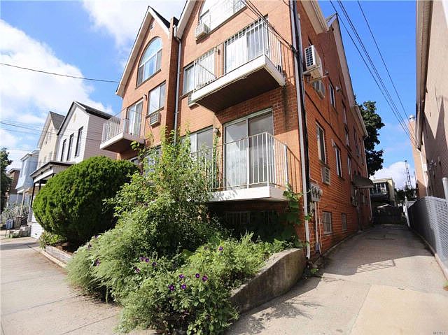 1st image of 2228 125th St #1