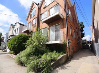 2228 125th St #1, College Point, NY 11356
