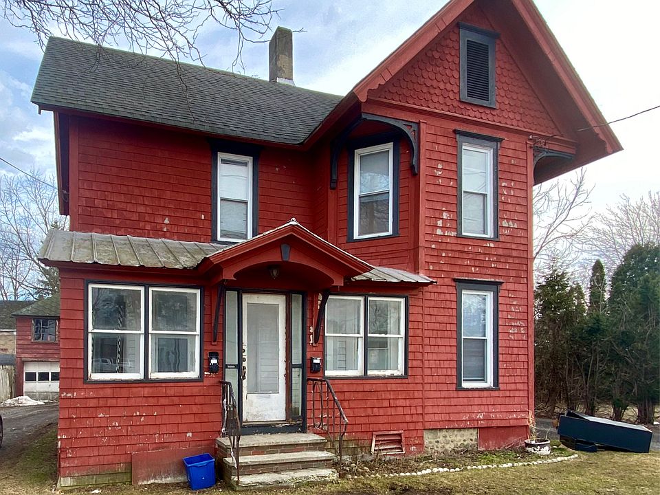 1st image of 217 Tompkins St #1