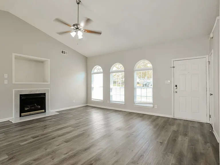 7218 Kavan Hunter Dr — Photo 5