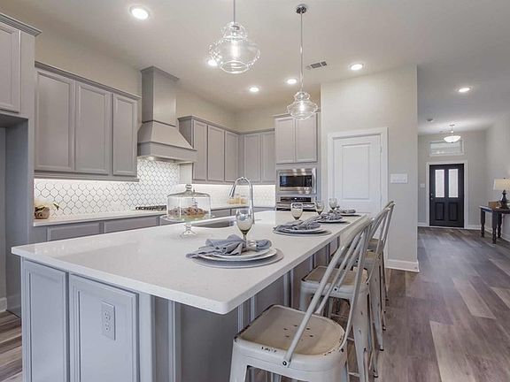 The Garfield - Kitchen