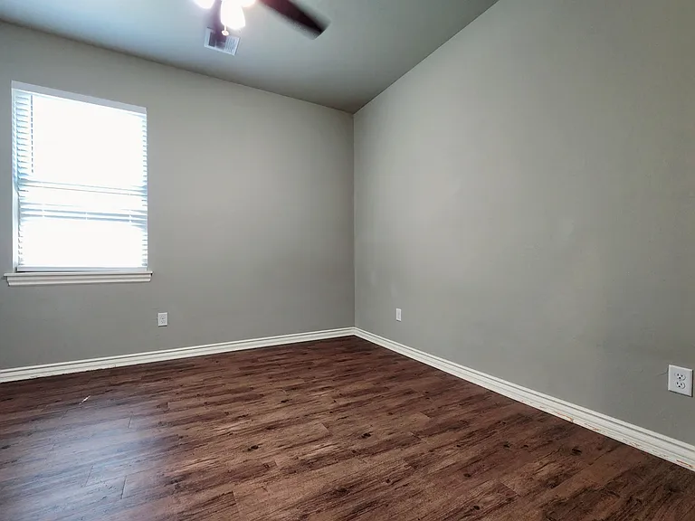 2308 Paraiso Way — Photo 16