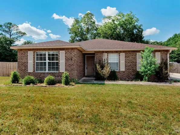 1491 Longbranch Dr, Cantonment, FL 32533