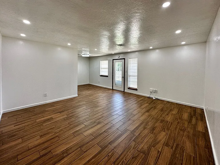 6509 SW Oak Cliff Ave — Photo 6