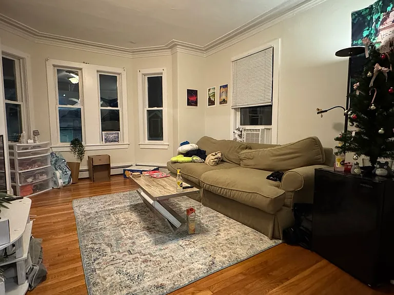 822 Parker St #2 — Photo 3