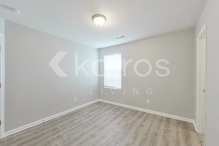 334 Waterfall Rd — Photo 26