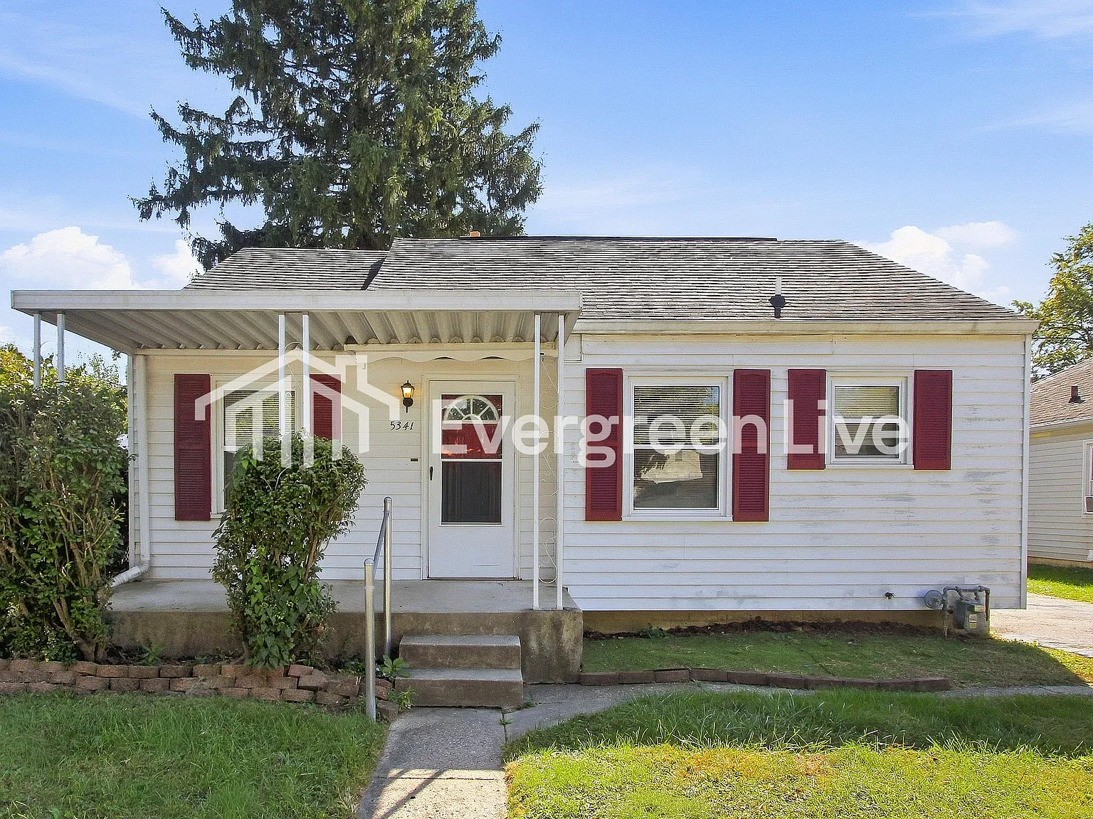 2 bed, 1.0 bath, 720 sqft, $1,045 — Photo 2