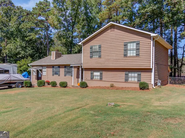 2141 Tropicana Dr, Suwanee, GA 30024