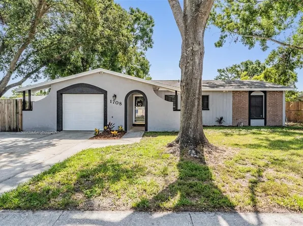 1708 Julian Lane Dr, Tampa, FL 33619
