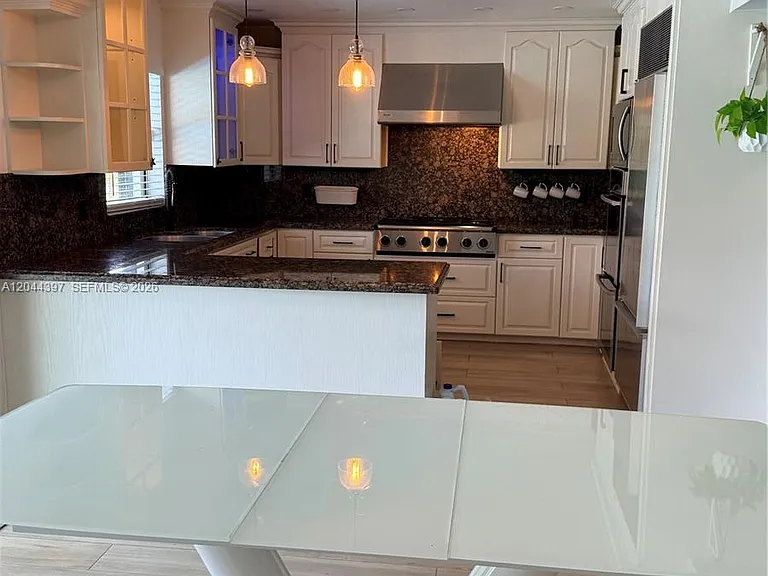 20501 SW 50th Pl — Photo 9