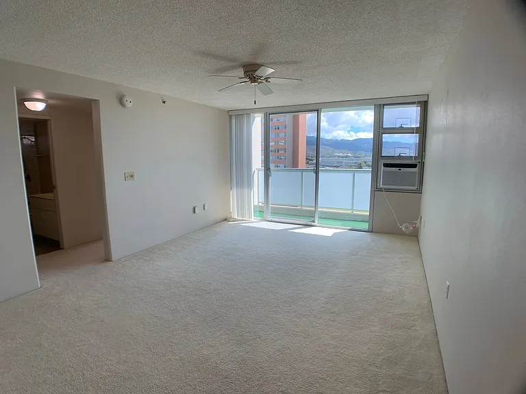 3009 Ala Makahala Pl #1614 — Photo 2
