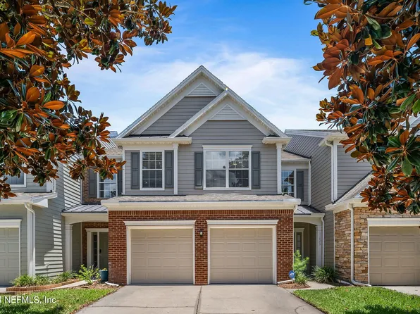 11025 CASTLEMAIN Circle E, Jacksonville, FL 32256