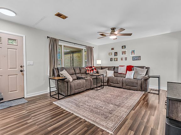 5th image of 1521 Hardin Ct