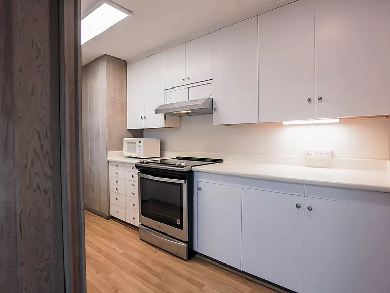 3360 Pakanu St — Photo 9