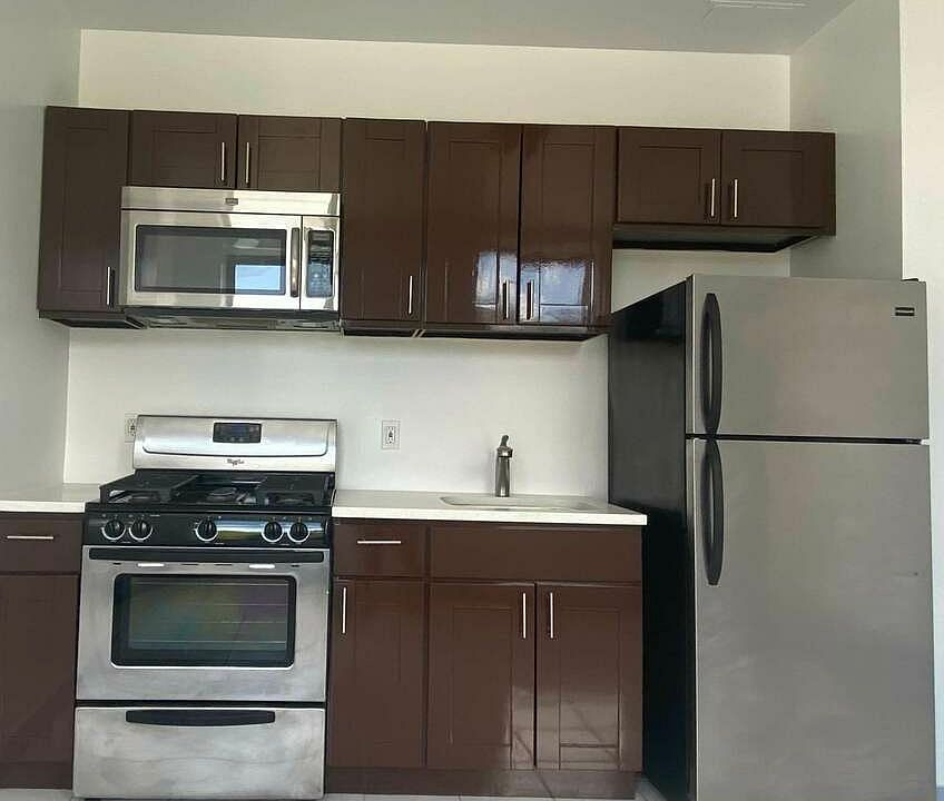 1st image of 2375 Adam C Powell Blvd #7