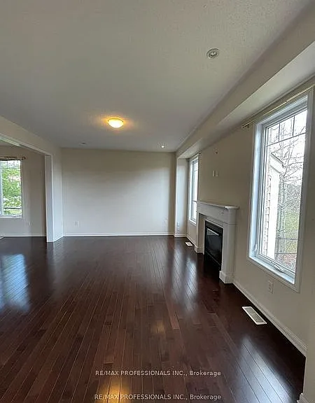 272 Leiterman Dr — Photo 17