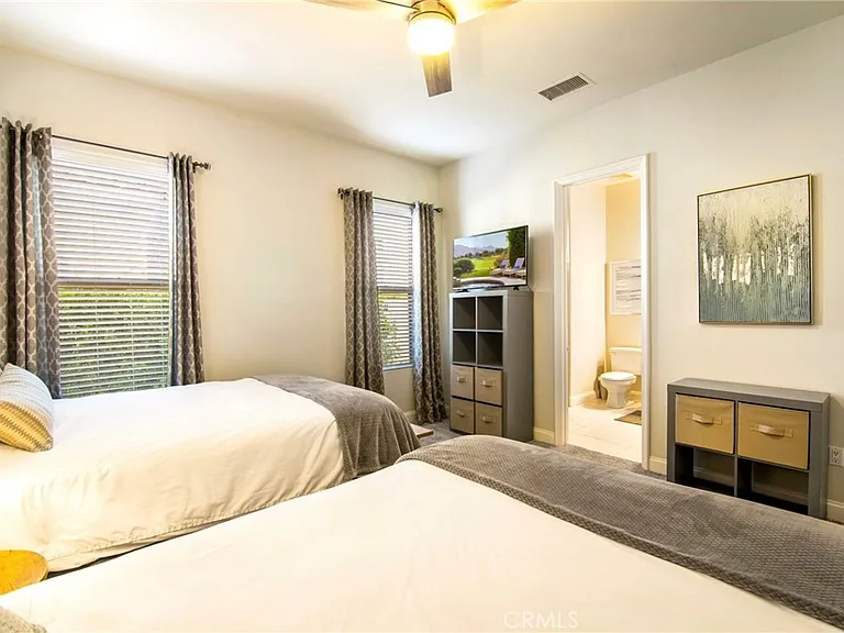 55615 Turnberry Way — Photo 39