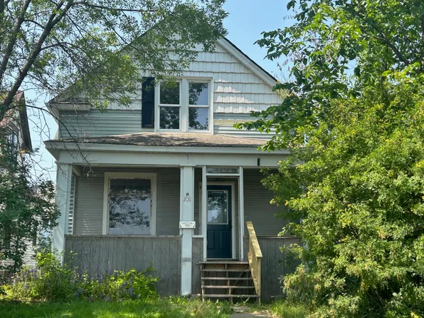 308 N 5th Ave, Virginia, MN 55792