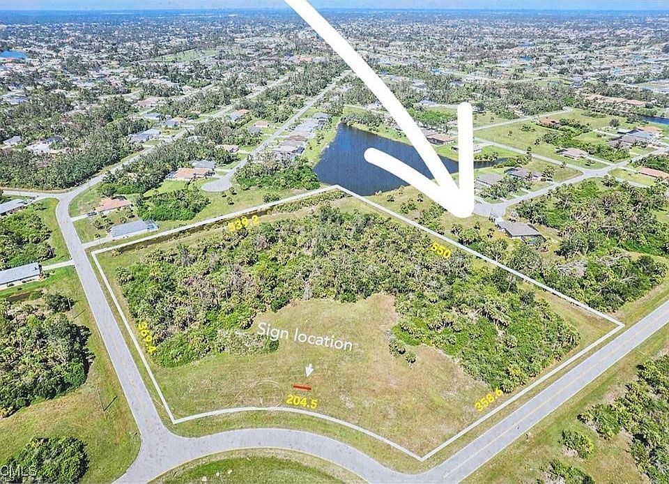 1st image of 105 Island Ct