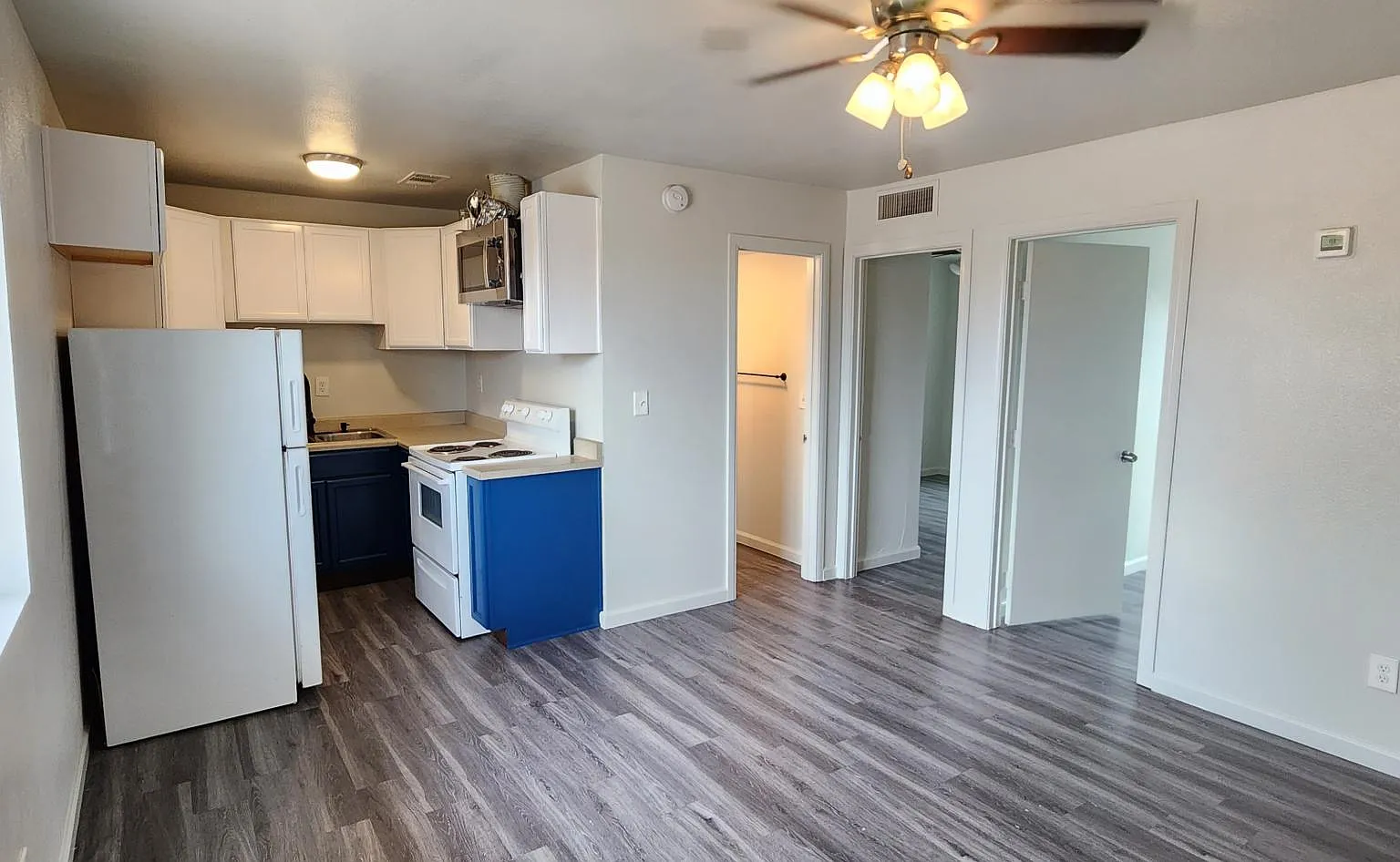 2 bed, 520 sqft, $1,250 — Photo 1