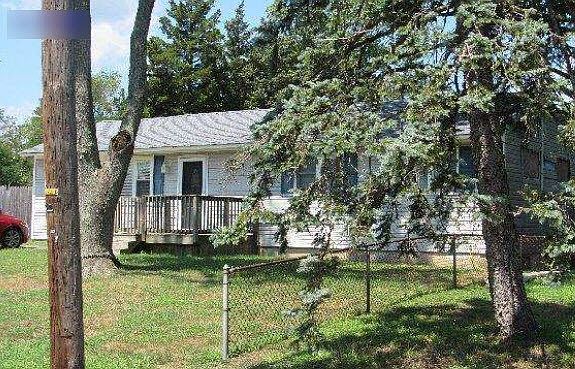 2nd image of 93 Lakeland Dr