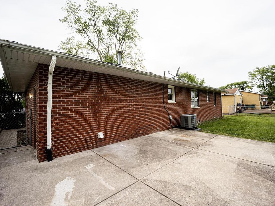 1711 Jerome Ln, Cahokia, IL 62206 MLS 23026854 Zillow