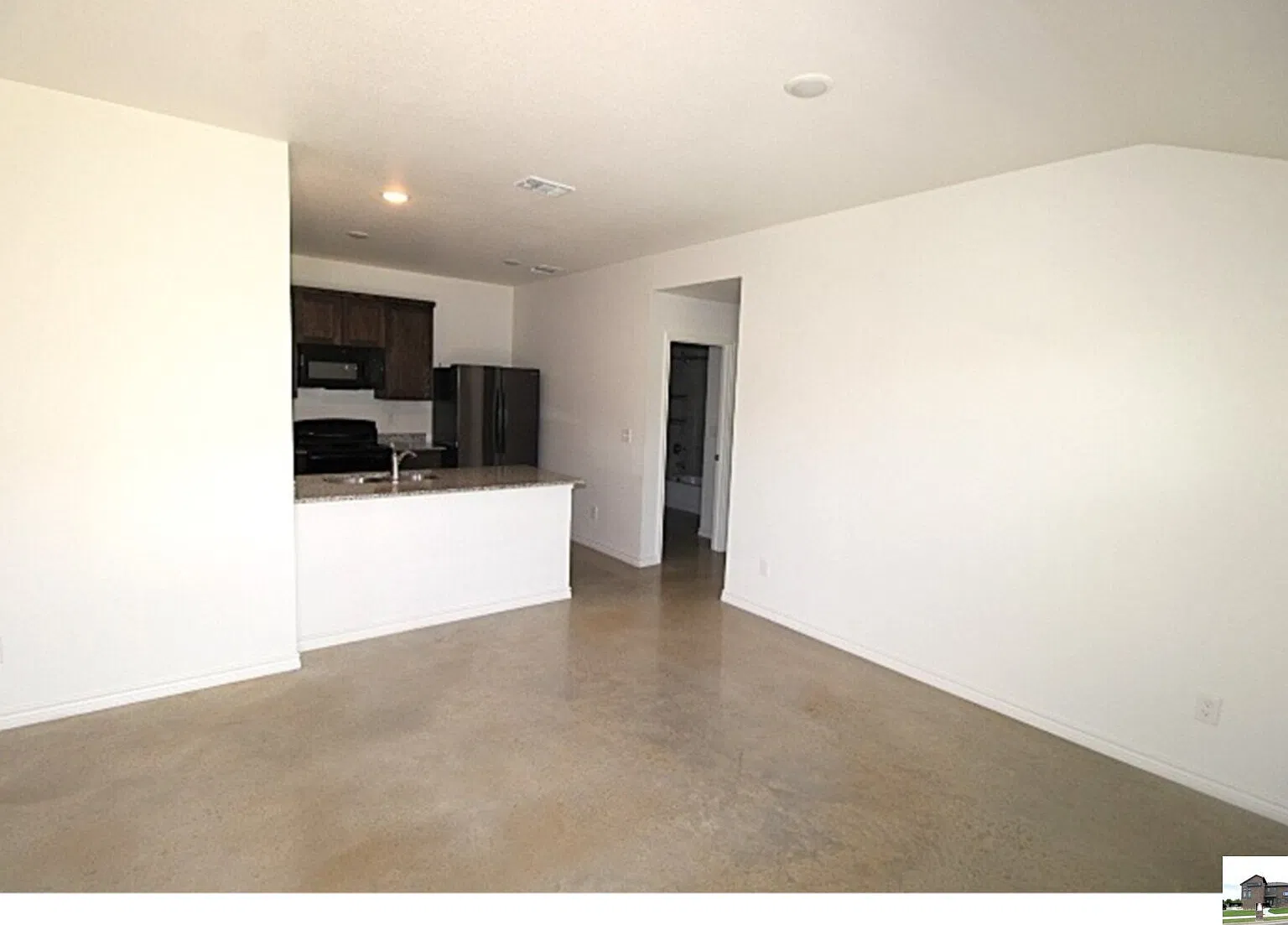 102 Lost Trail Unit B, Copperas Cove TX 76522 — Photo 3