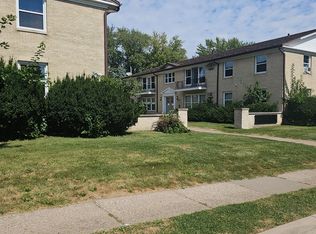 1656-1666 W 42nd St #6, Davenport, IA
