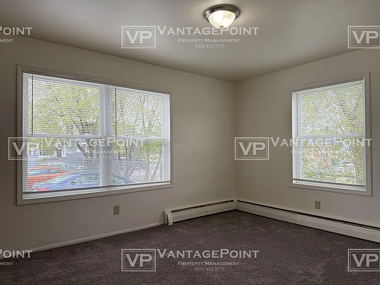 1269 Shawano Ave — Photo 22