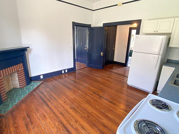 4th image of 502 E Park Ave APT B