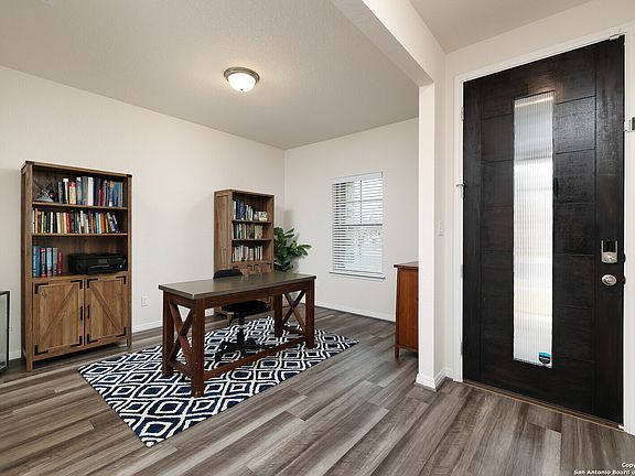 4th image of 3051 Mondavi Crest