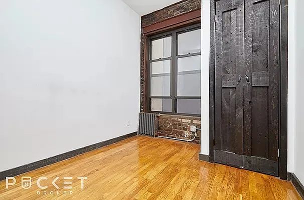 520 E 14th St #27 — Photo 8
