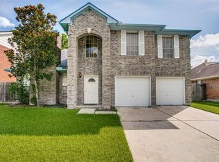 15911 Camp Fire Rd, Friendswood, TX 77546